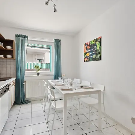 Apartment Monteurswohnung Mit Balkon